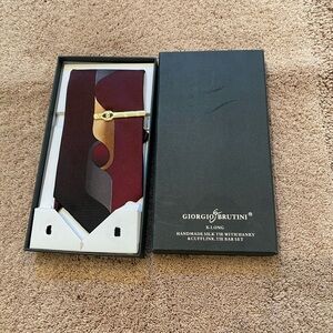 Men’s tie.new never use